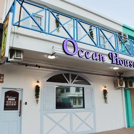 Hostel Ocean House Semporna Exterior foto